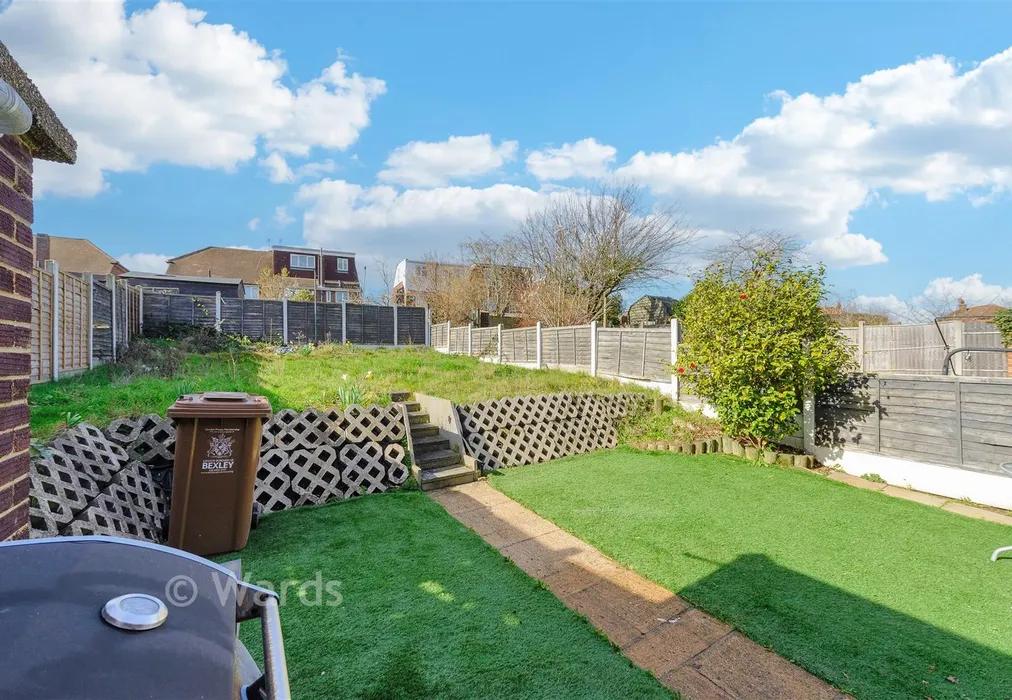 Rear Garden - Cotswold Close, Bexleyheath, Kent - Wards of Kent