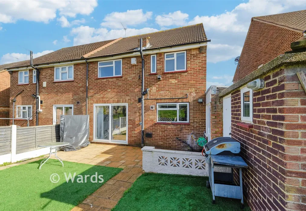 Rear Elevation - Cotswold Close, Bexleyheath, Kent - Wards of Kent