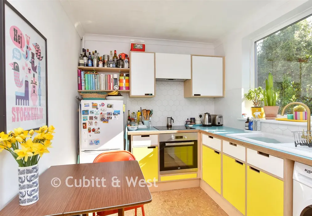 Kitchen - Beaconsfield Villas, Brighton, East Sussex - Wards of Kent