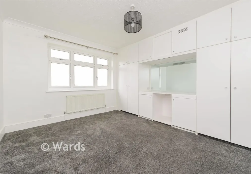 Bedroom 1 - Lower Higham Road, Chalk, Gravesend, Kent - Wards of Kent