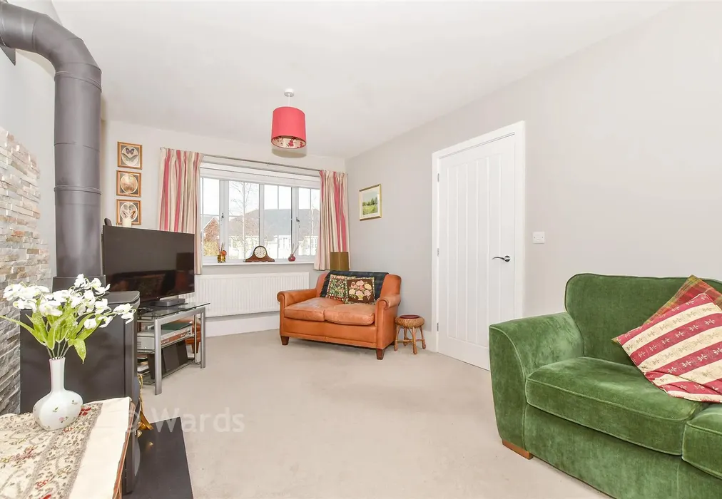 Sitting Room - Halden Close, High Halden, Ashford, Kent - Wards of Kent