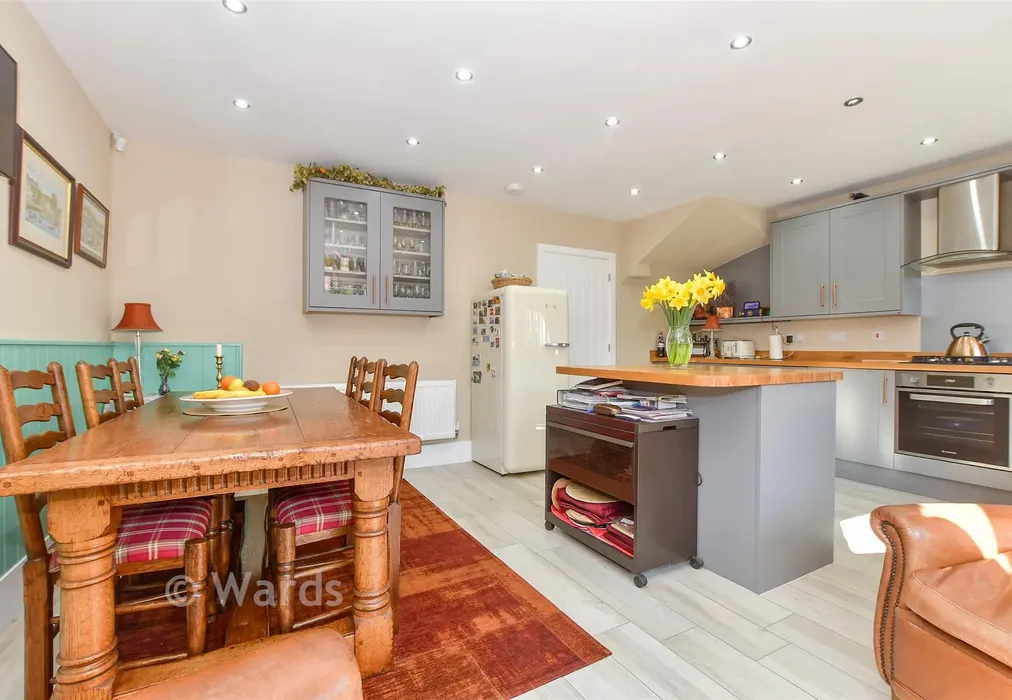 Kitchen/Diner - Halden Close, High Halden, Ashford, Kent - Wards of Kent