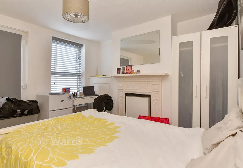 Bedroom 2 - Gardiner Street, Gillingham, Kent - Wards of Kent