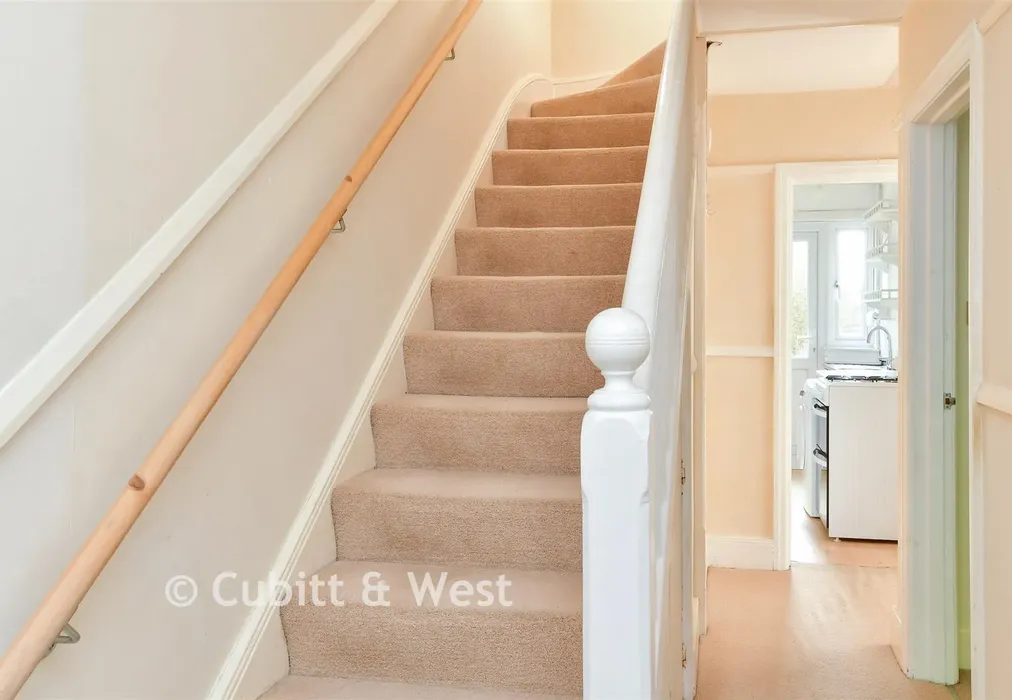 Entrance Hall - Balfour Road, Brighton, East Sussex - Wards of Kent