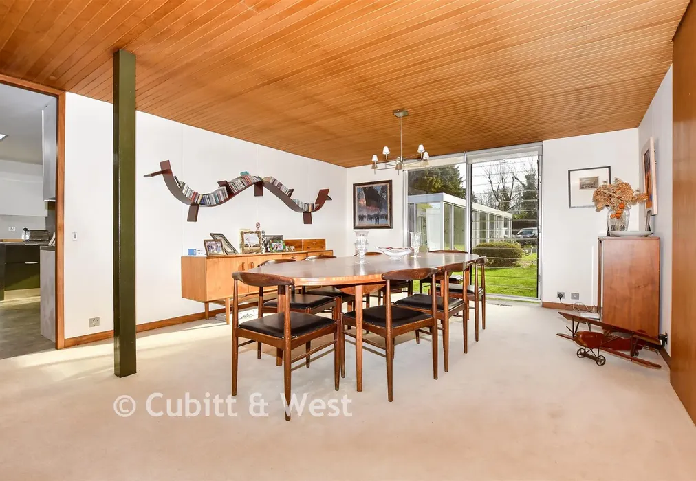 Dining Room - Epsom Road, Ashtead, Surrey - Wards of Kent