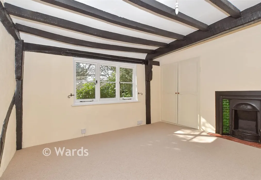 Bedroom 2 - Headcorn Road, Smarden, Kent - Wards of Kent