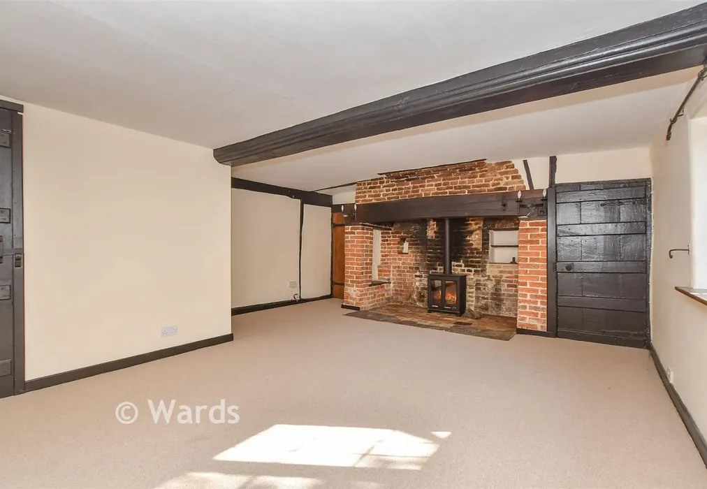 Lounge - Headcorn Road, Smarden, Kent - Wards of Kent