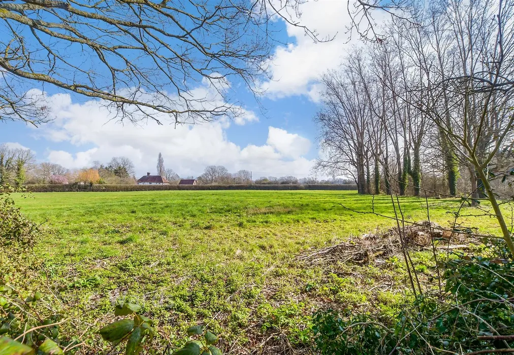 Surrounding Area - Headcorn Road, Smarden, Kent - Wards of Kent