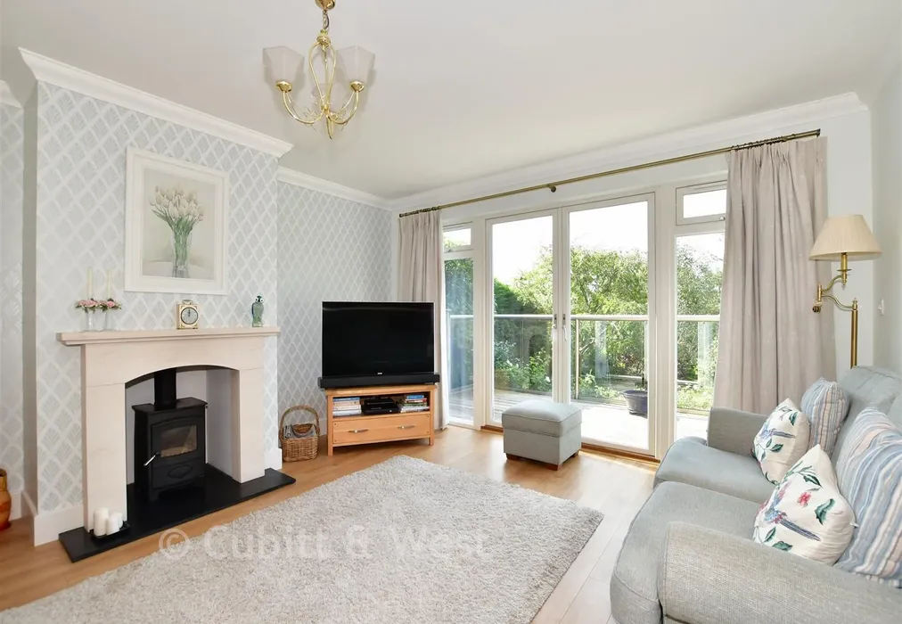 Lounge - West Lane, East Grinstead, West Sussex - Wards of Kent