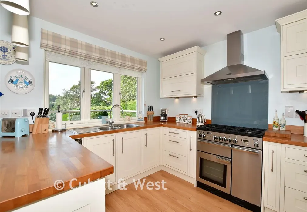 Kitchen - West Lane, East Grinstead, West Sussex - Wards of Kent