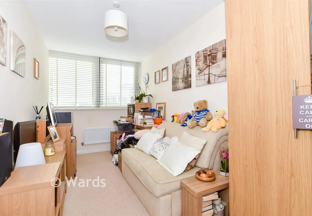 Bedroom 2 - Clifford Way, Maidstone, Kent - Wards of Kent