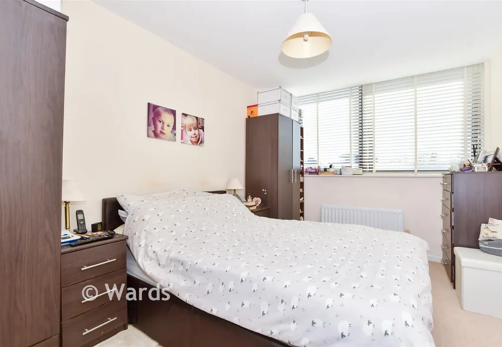 Bedroom 1 - Clifford Way, Maidstone, Kent - Wards of Kent