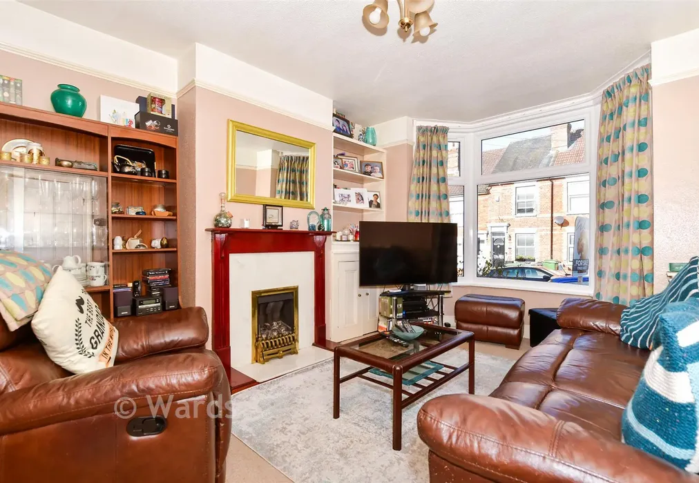 Lounge - Foley Street, Maidstone, Kent - Wards of Kent