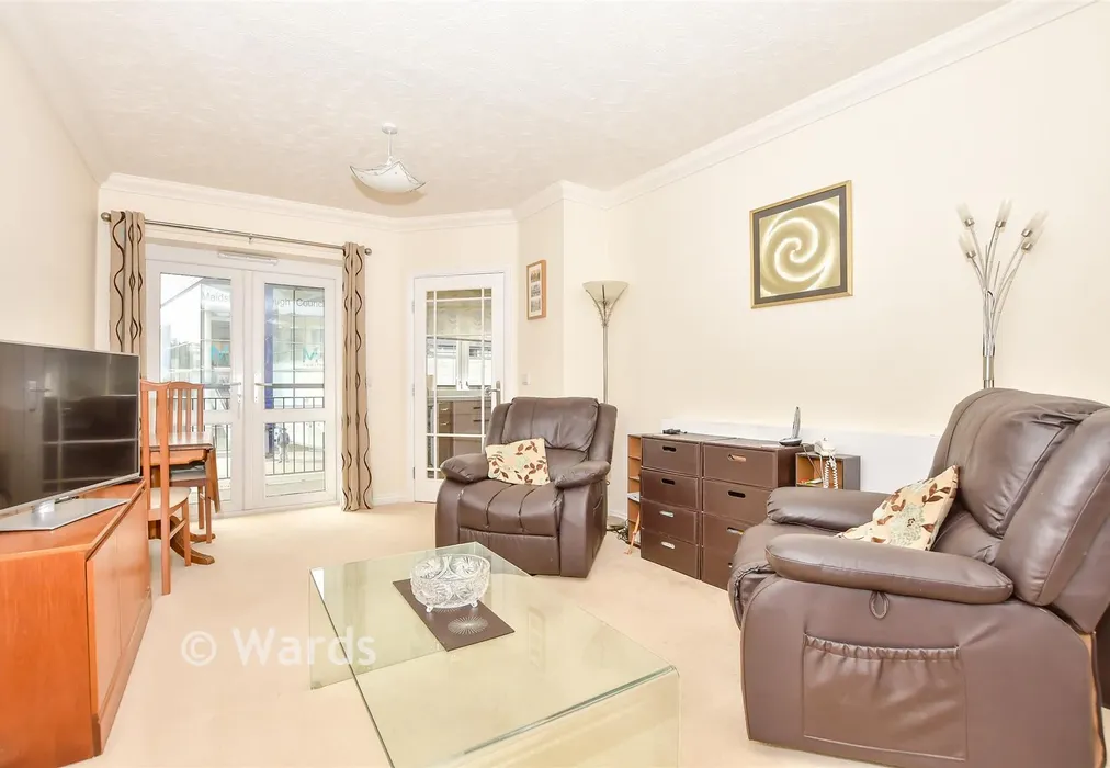 Lounge - King Street, Maidstone, Kent - Wards of Kent