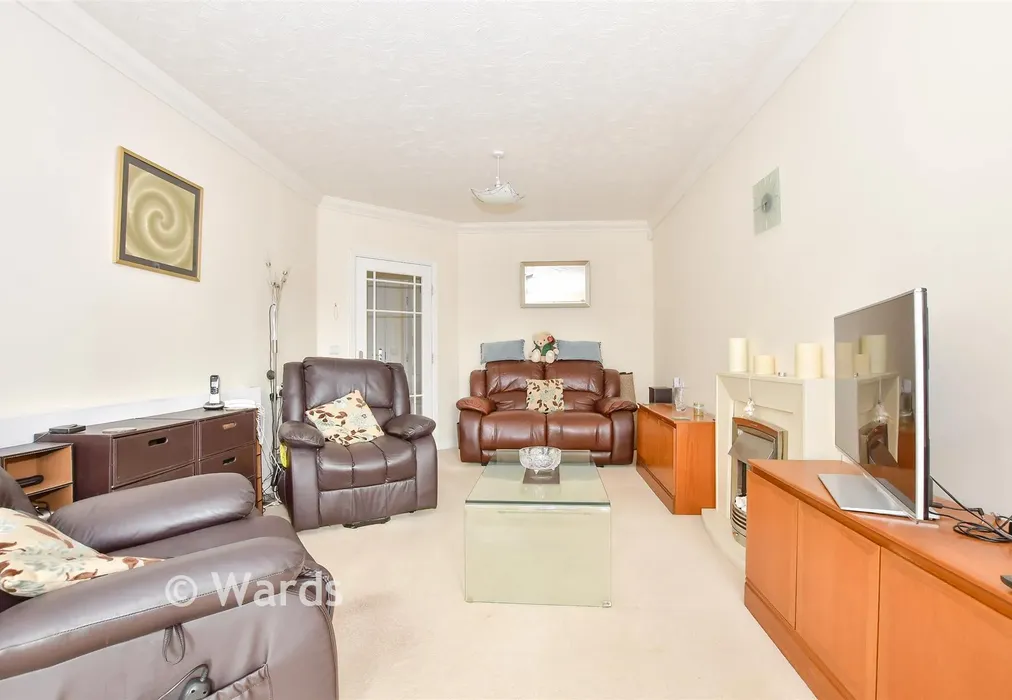 Lounge - King Street, Maidstone, Kent - Wards of Kent