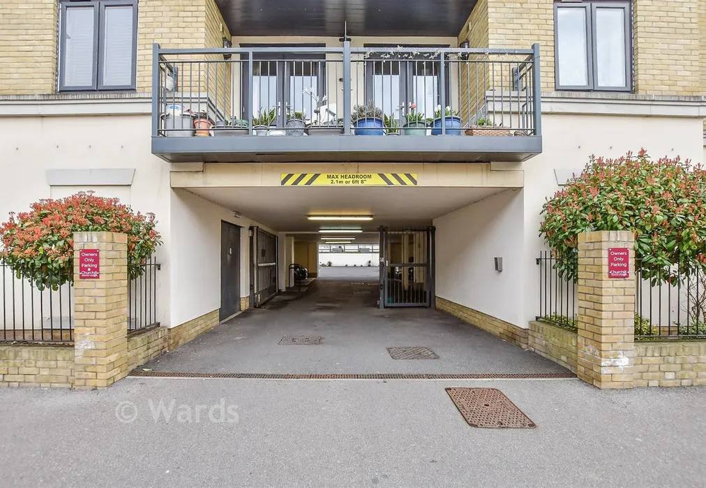 Driveway/Parking - King Street, Maidstone, Kent - Wards of Kent