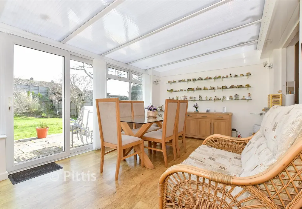 Conservatory - Westlands, Totland Bay, Isle of Wight - Wards of Kent