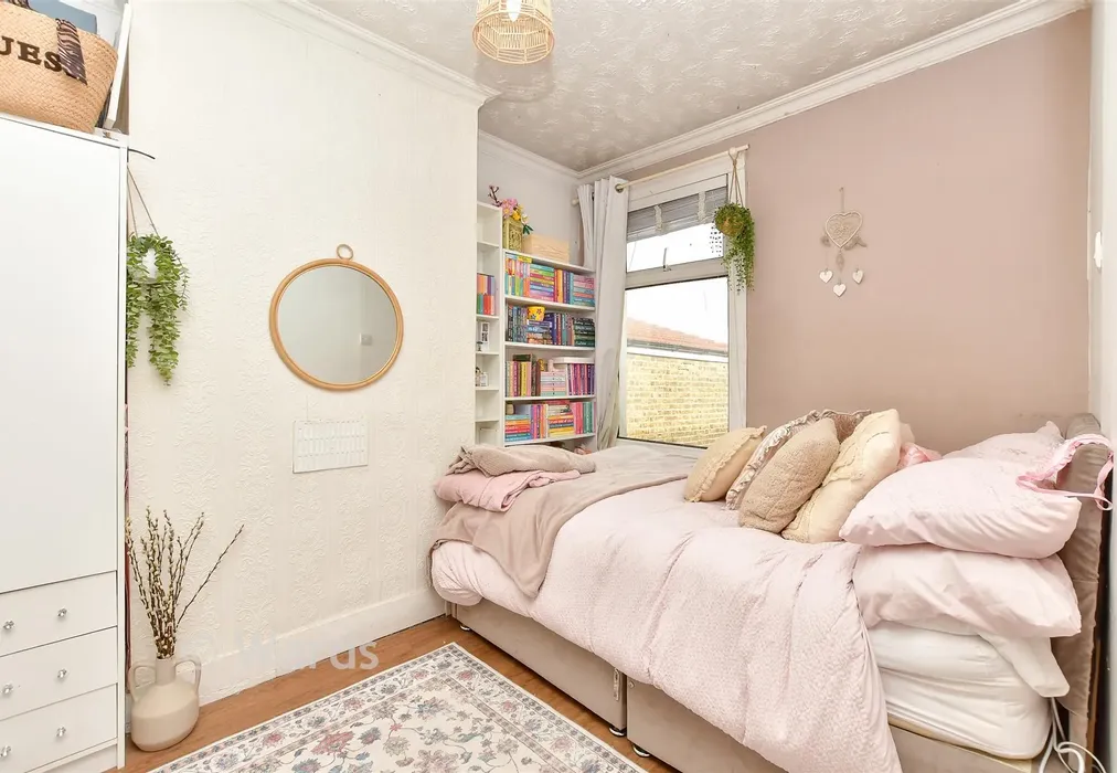 Bedroom 2 - Livingstone Road, Gillingham, Kent - Wards of Kent