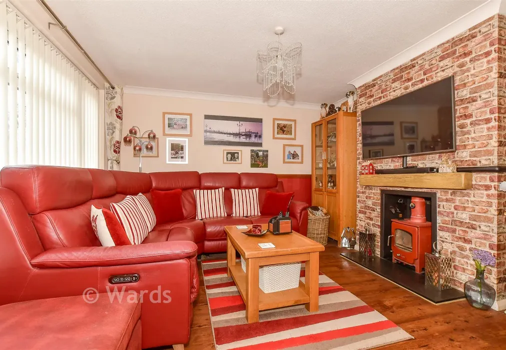 Sitting Room - Sydney Road, Whitstable, Kent - Wards of Kent
