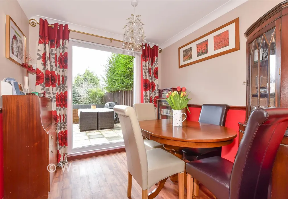 Dining Area - Sydney Road, Whitstable, Kent - Wards of Kent