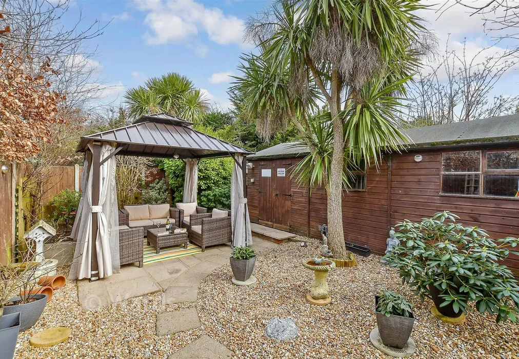 Rear Garden - Sydney Road, Whitstable, Kent - Wards of Kent