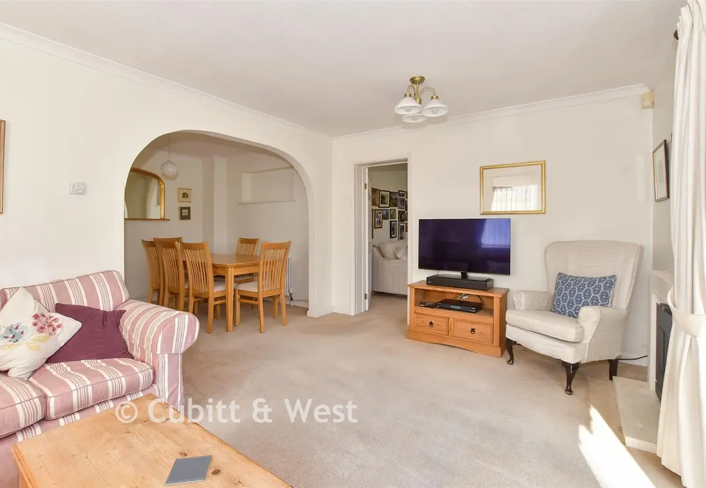 Lounge/Dining Room - Glebelands, Pulborough, West Sussex - Wards of Kent