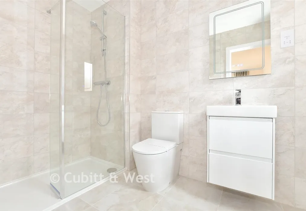 En-Suite Shower Room - Wittering Place, Lapwing Walk, West Wittering, West Sussex - Wards of Kent