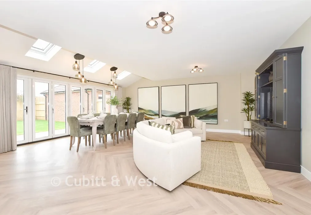 Dining/ Family Area - Wittering Place, Lapwing Walk, West Wittering, West Sussex - Wards of Kent