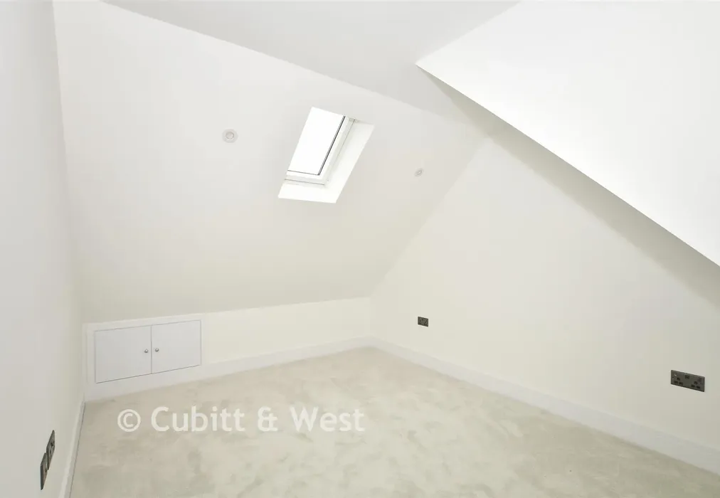 Bedroom 5 - The Ridgway, The Ridgeway Pibob Homes, Woodingdean, Brighton, East Sussex - Wards of Kent