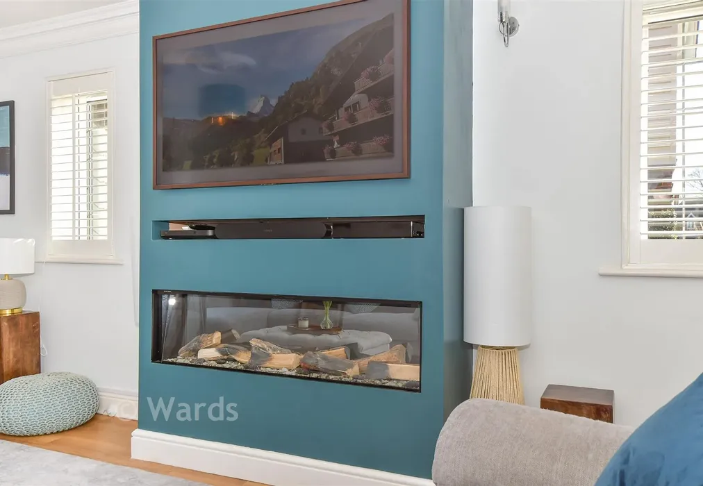 Internal Feature - Woodcocks, Headcorn, Nr Ashford, Kent - Wards of Kent