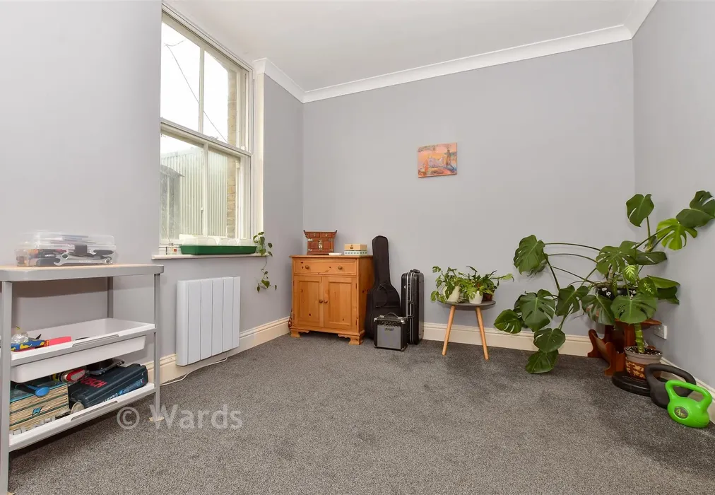Bedroom 2 - New Street, Dover, Kent - Wards of Kent