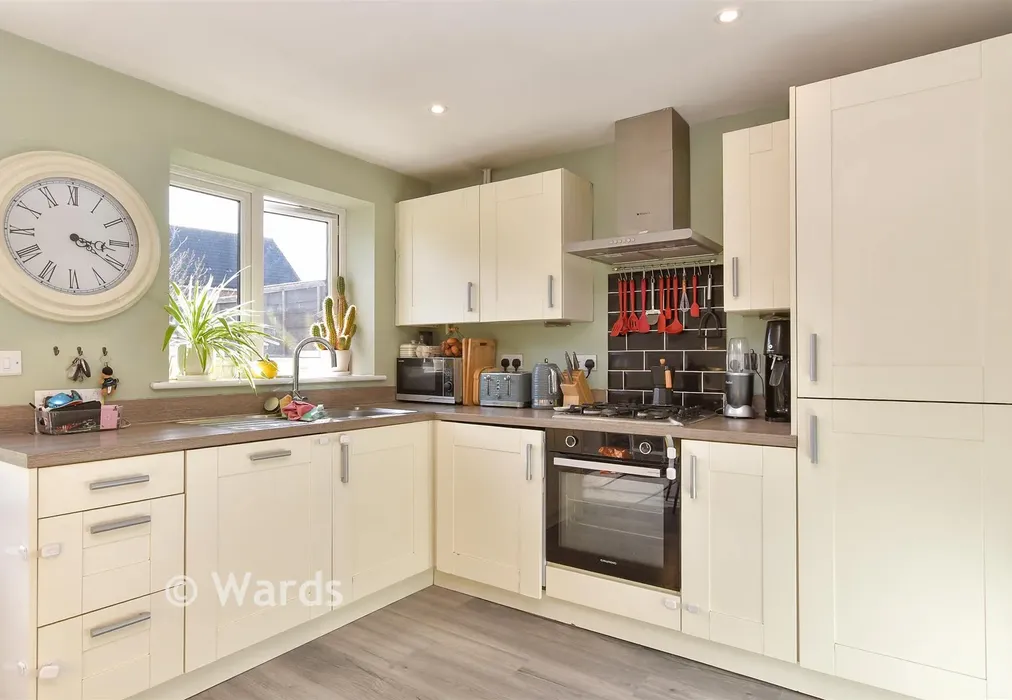 Kitchen/Breakfast Area - Petunia Avenue, Minster On Sea, Sheerness, Kent - Wards of Kent