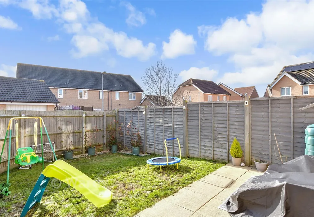 Rear Garden - Petunia Avenue, Minster On Sea, Sheerness, Kent - Wards of Kent