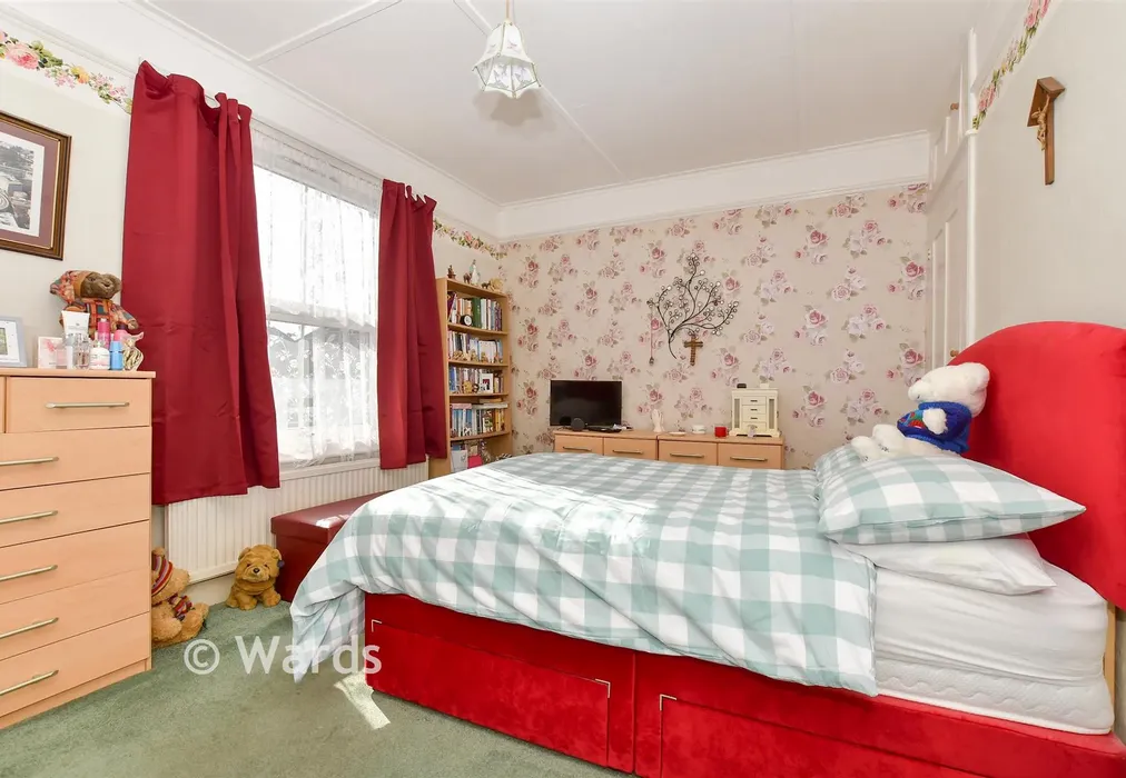 Bedroom 1 - Wellington Road, Deal, Kent - Wards of Kent