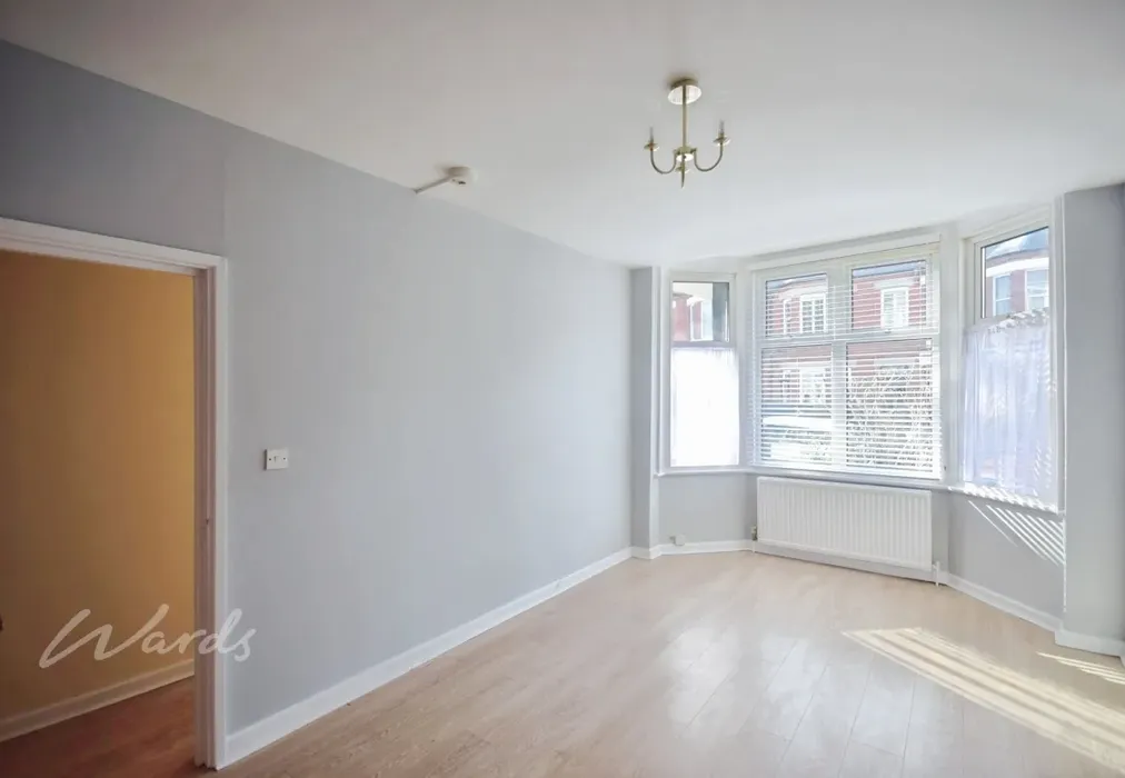 Norfolk lounge 1 use - Norfolk Road Cliftonville CT9 - Wards of Kent