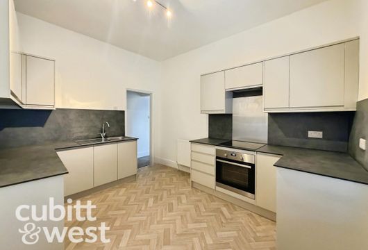 AVAILABLE WITH NO DEPOSIT Fawcett Road Southsea PO4 - Wards of Kent