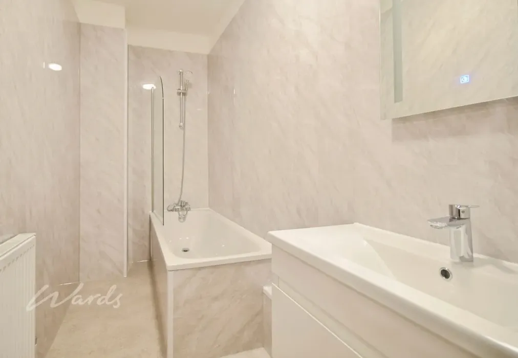 Paragon TF bath use - Paragon Ramsgate CT11 - Wards of Kent