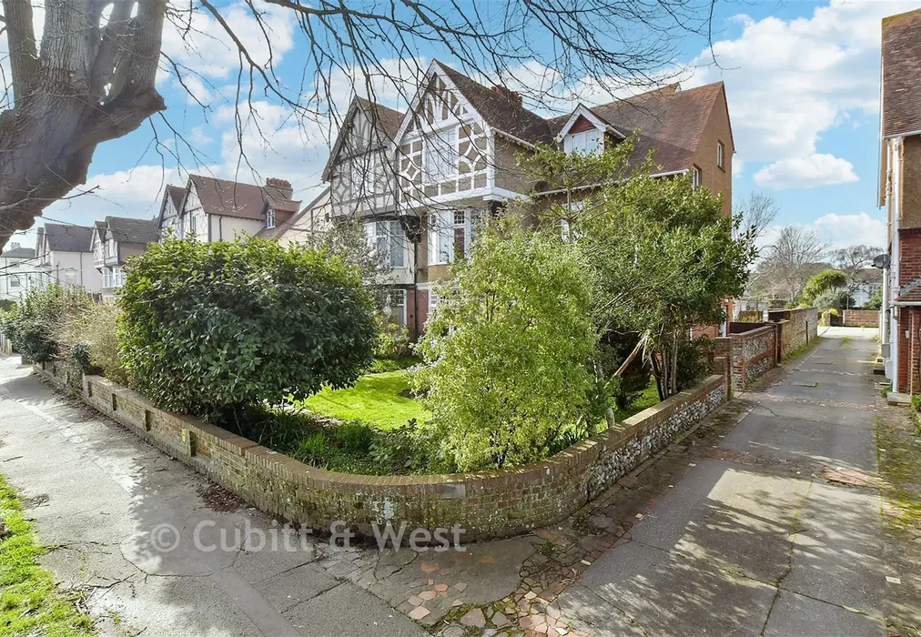 External Web 2 - Norfolk Road, Littlehampton, West Sussex - Wards of Kent