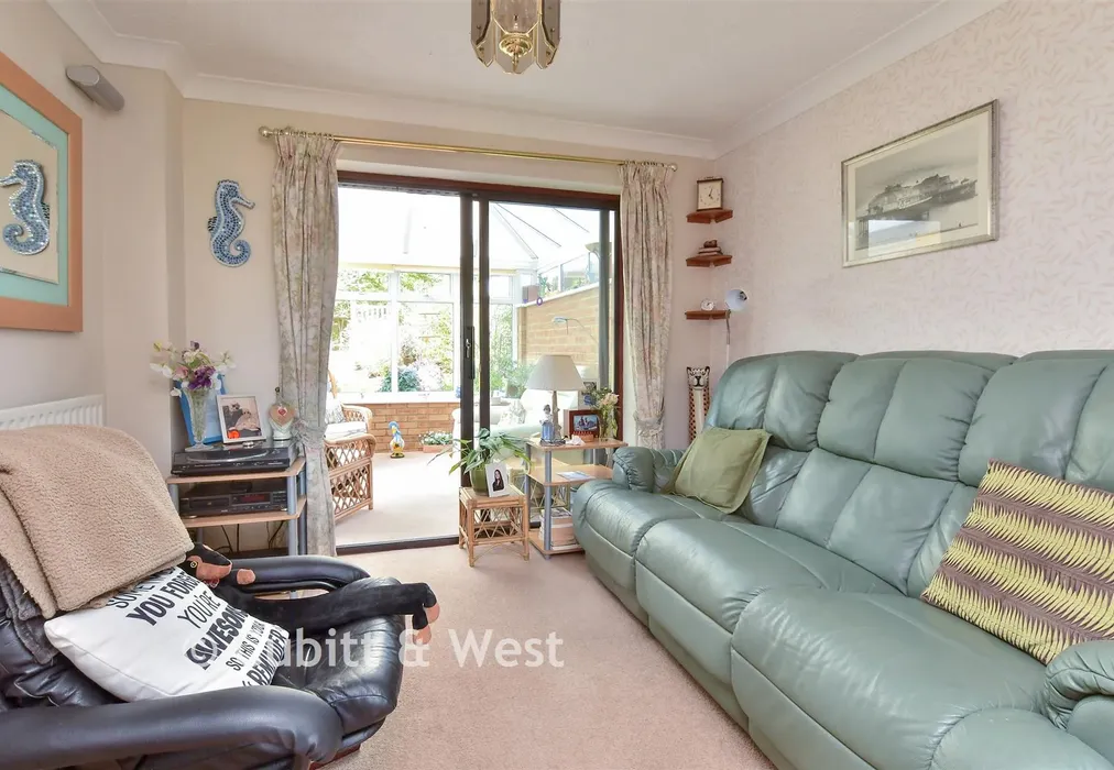 Breakfast Room - Anderson Close, Newhaven, East Sussex - Wards of Kent
