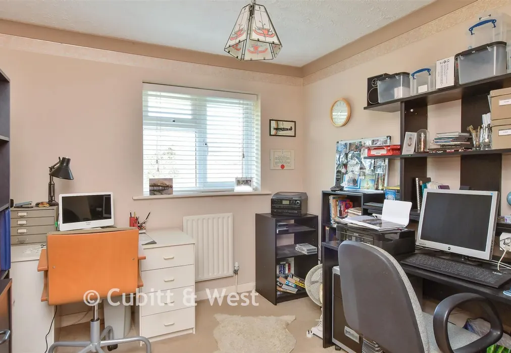 Bedroom 3 - Anderson Close, Newhaven, East Sussex - Wards of Kent