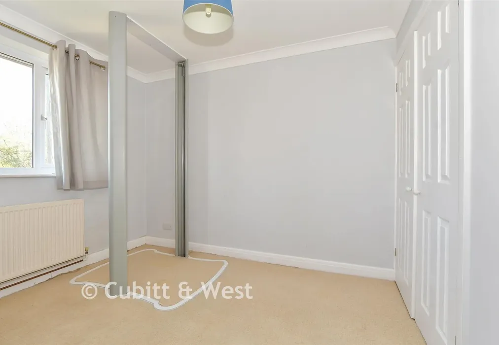 Bedroom 2 - Bakers Close, Southwater, Horsham, West Sussex - Wards of Kent