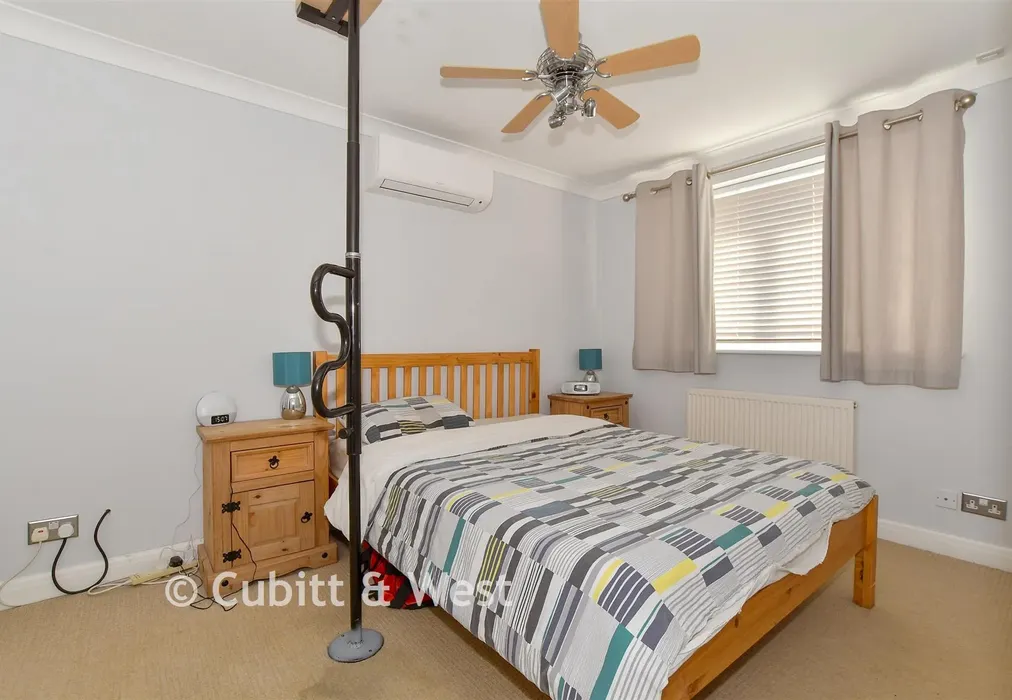 Bedroom 1 - Bakers Close, Southwater, Horsham, West Sussex - Wards of Kent