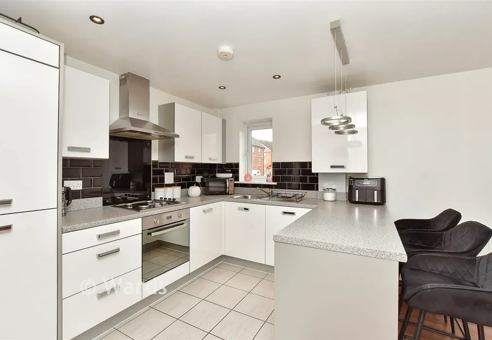 Kitchen/   Living Area - Easton Drive, Sittingbourne, Kent - Wards of Kent