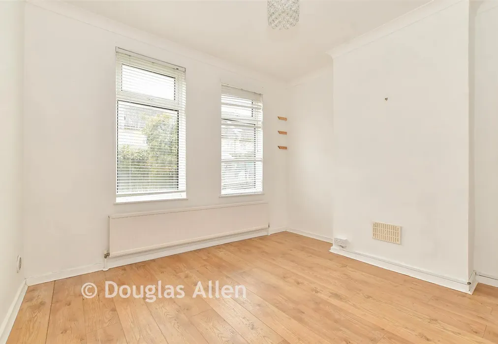 Bedroom 1 - Hitcham Road, Walthamstow - Wards of Kent