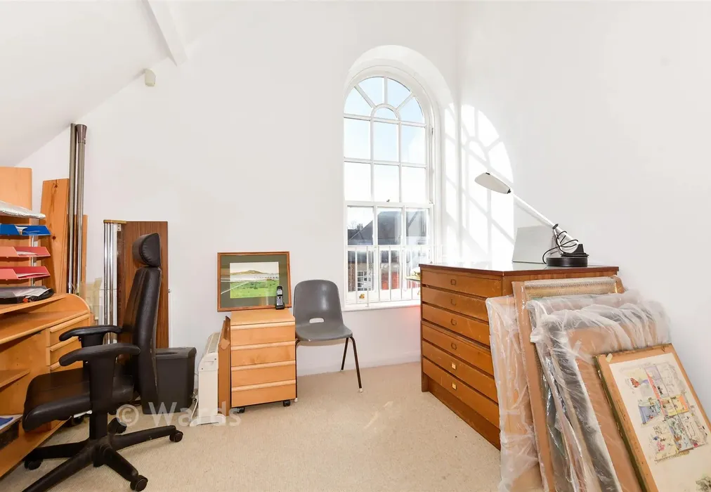 Bedroom 2 - The Square, Lenham, Maidstone, Kent - Wards of Kent