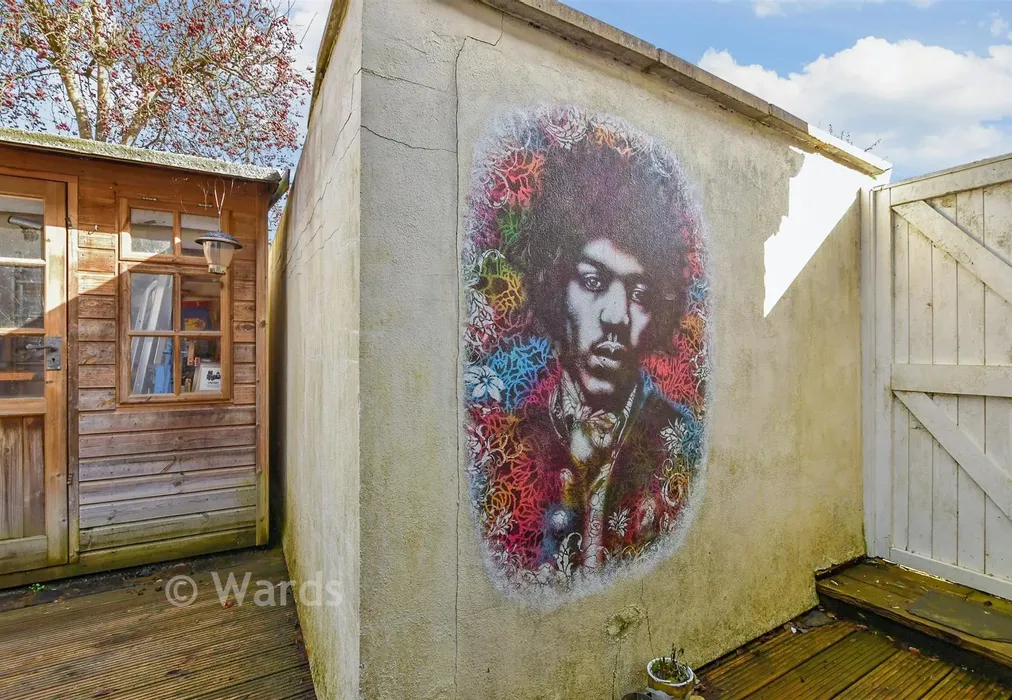 Rear Garden - The Square, Lenham, Maidstone, Kent - Wards of Kent