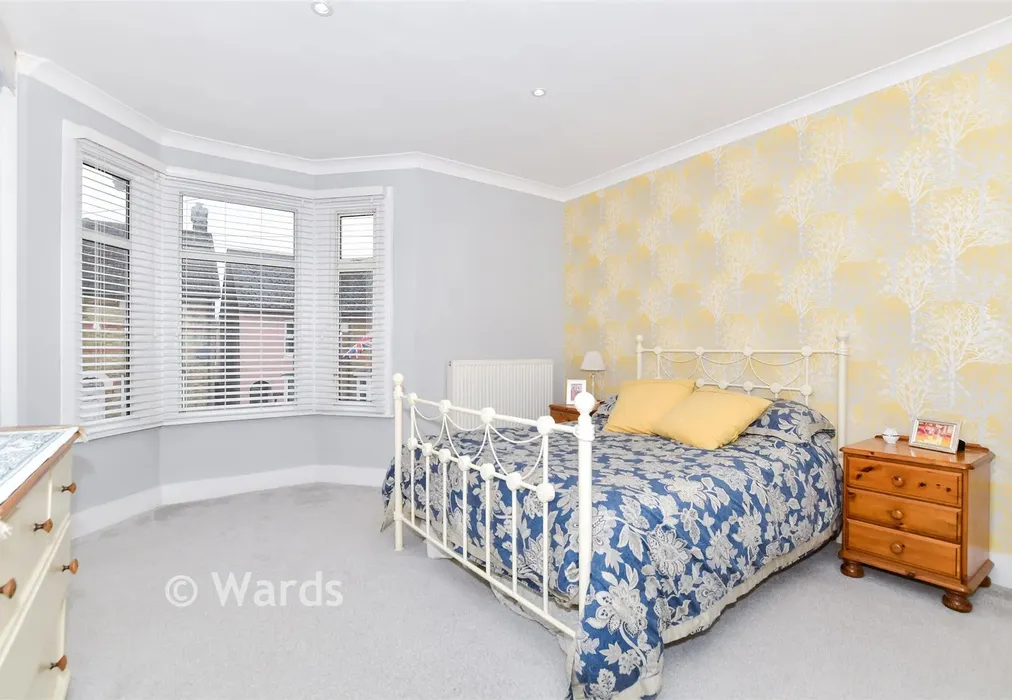 Bedroom 1 - Malling Road, Snodland, Kent, Kent - Wards of Kent