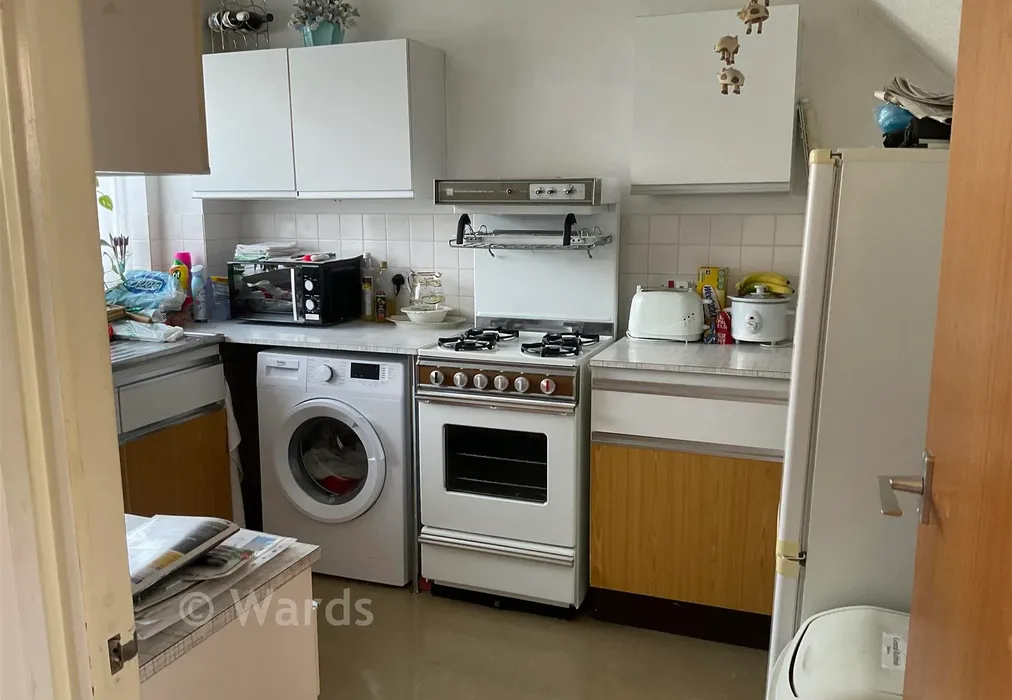 Kitchen - Copperhurst Walk, Cliftonville, Margate, Kent - Wards of Kent