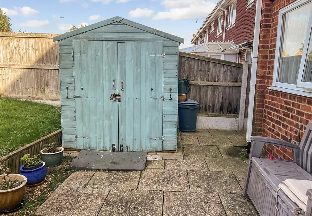 Patio Area - Copperhurst Walk, Cliftonville, Margate, Kent - Wards of Kent