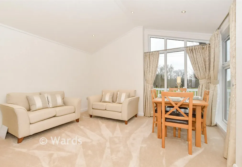 Lounge Area - Meadow Gardens, Spill Land Country Park, Biddenden, Ashford, Kent - Wards of Kent
